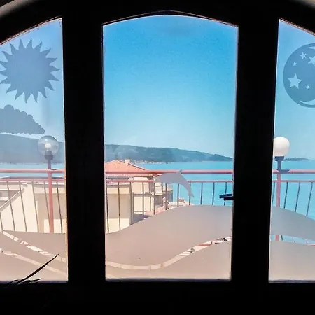 Elegant Retreat In Old Town Minutes From Beach * Primorsko
